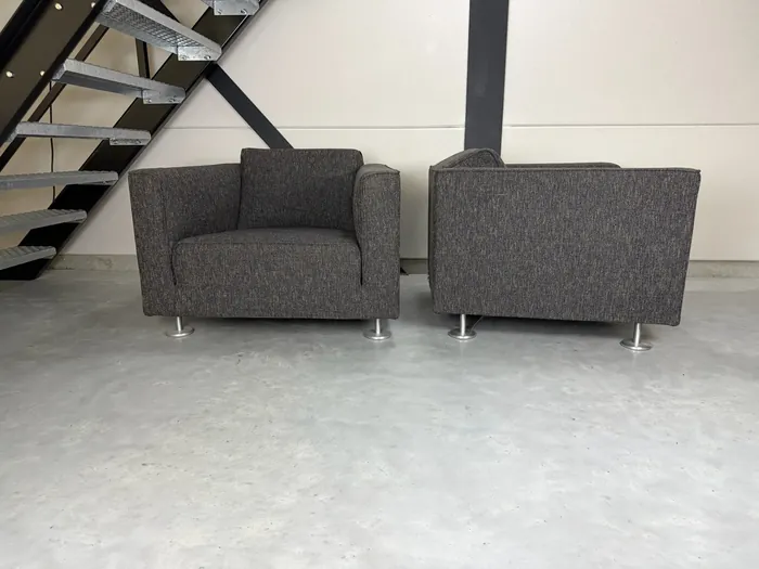 Design on Stock Blizz fauteuils, antracietgrijze stof