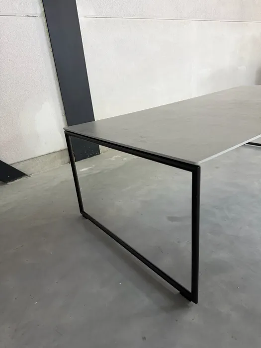 Leolux Evidence Kadmos salontafel — Tafel (foto 4)