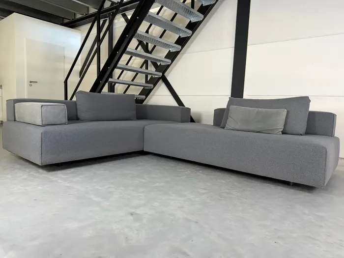 Eyye Cella modulaire bank