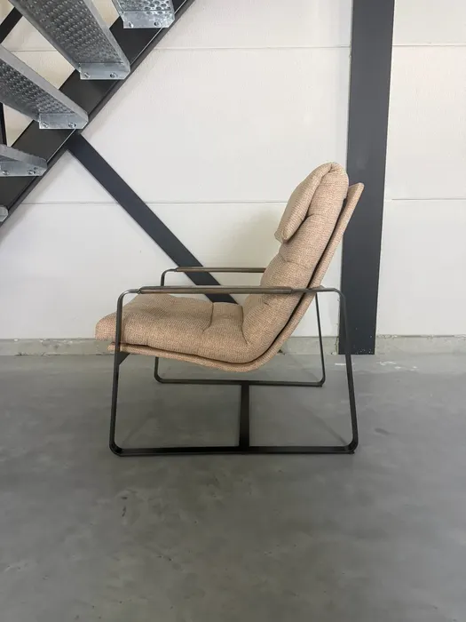 Leolux Indra fauteuil, Savona Papaver — Fauteuil (foto 3)